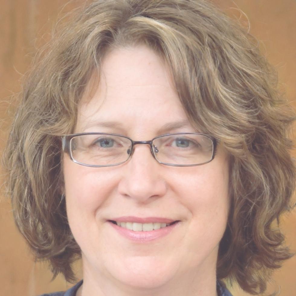 Maria Schneider, Cloud-Datenbankexpertin